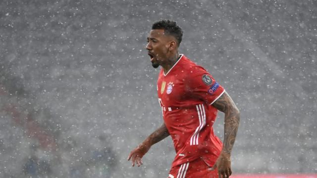 hth体育直播-弗利克再度被萨利激怒，鲁梅尼格：话题到此为止！